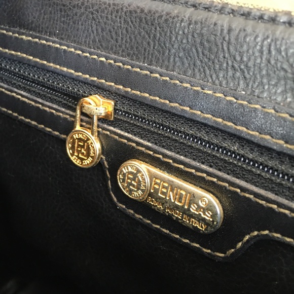 SOLD! Vintage Fendi checkerboard crossbody bag - Picture 12 of 14